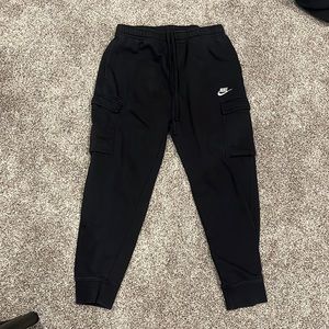 Black Nike Cargo Joggers Sweatpants